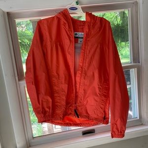 Columbia rain jacket/windbreaker, size small.